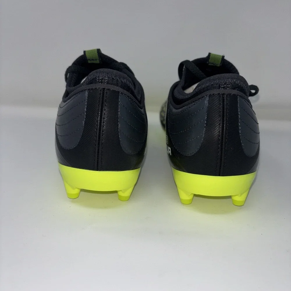 Under Armour Magnetico Select 4 FG Cleats Men Sz8.5, Black Yellow Molded